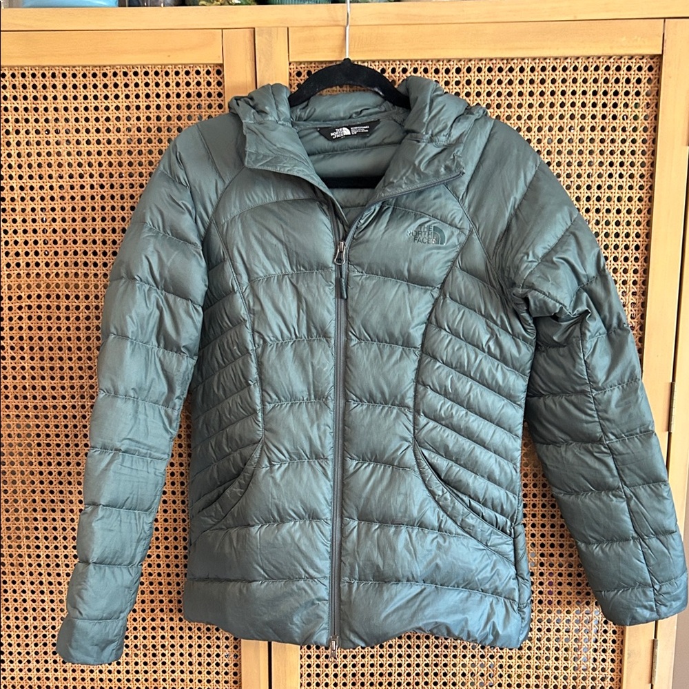 The North Face Women's Mint/Teal Puffer Jacket